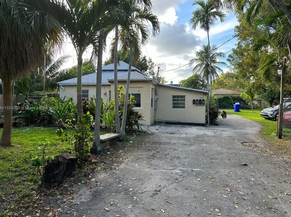 8320 1st Ave, Miami, FL 33138-3746