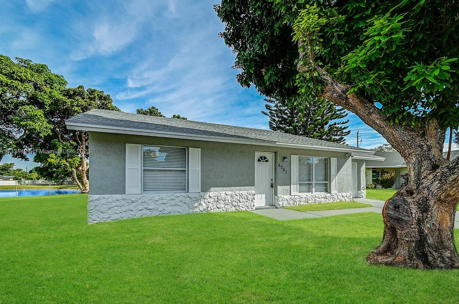 6061 Lambeth Cir, Lake Worth, FL 33463