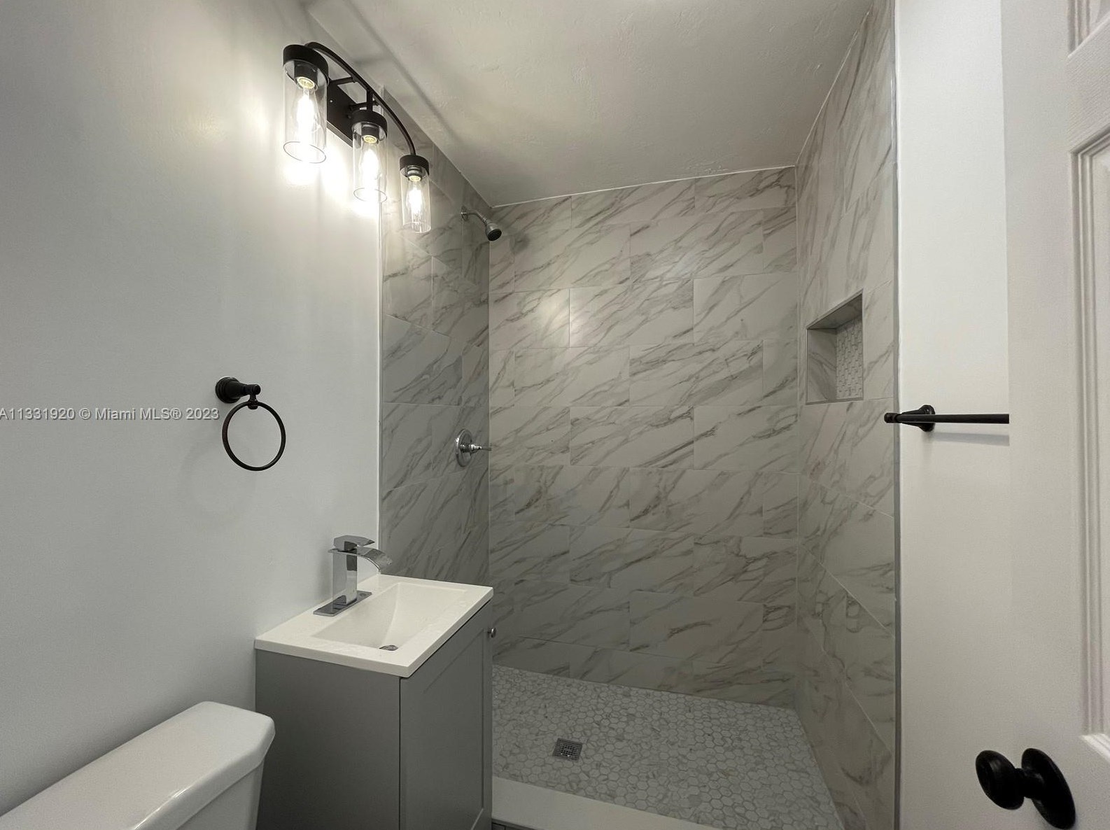 2629 Funston St, Hollywood FL  33020-5727 exterior