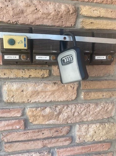 635 83rd St, Miami FL  33141-1312 exterior