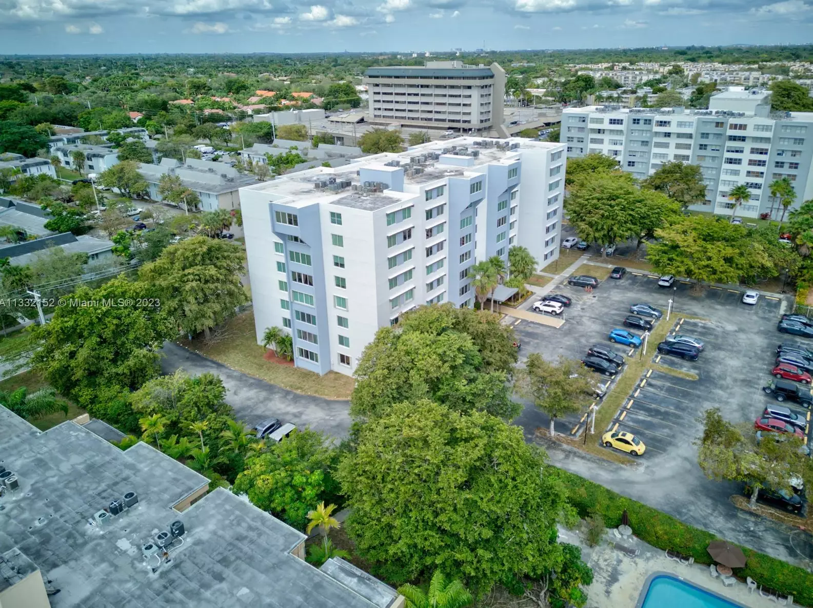 9125 77th Ave, Miami FL 33156-7605 exterior