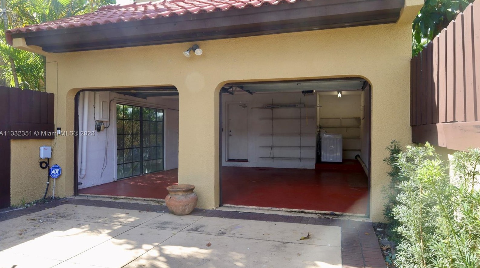1069 Ne 204th Ter, Miami, FL 33179