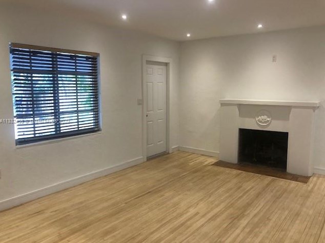 3350 1st Ave, Miami FL  33127-3504 exterior