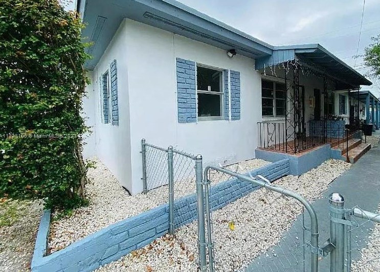1467 Nw 53rd St #1, Miami, FL 33142
