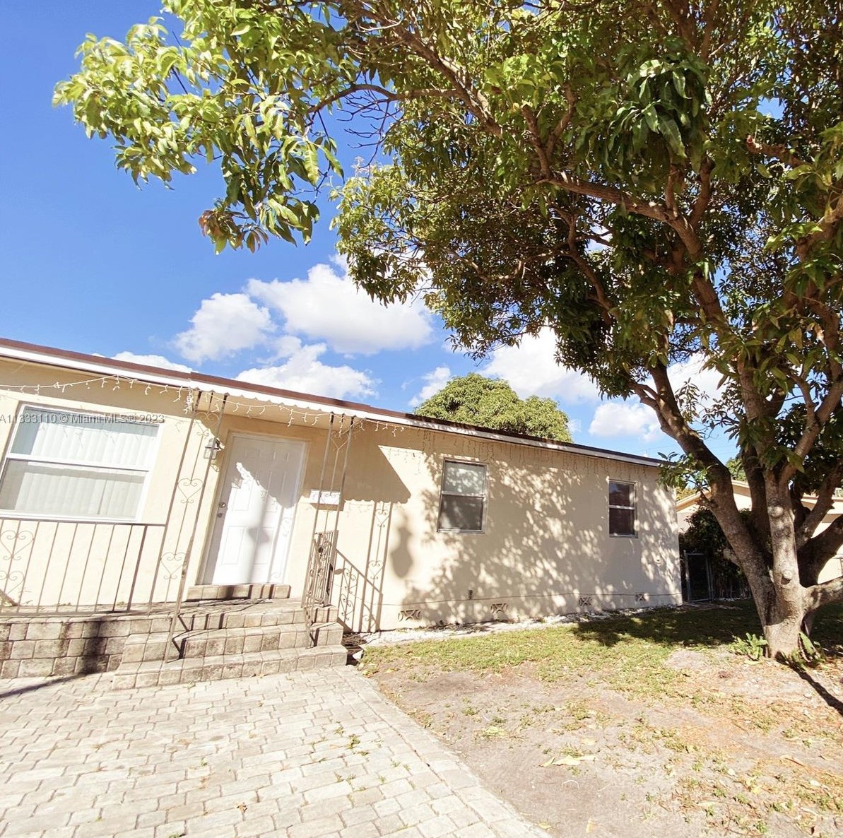 71 E 15th St, Hialeah, FL 33010
