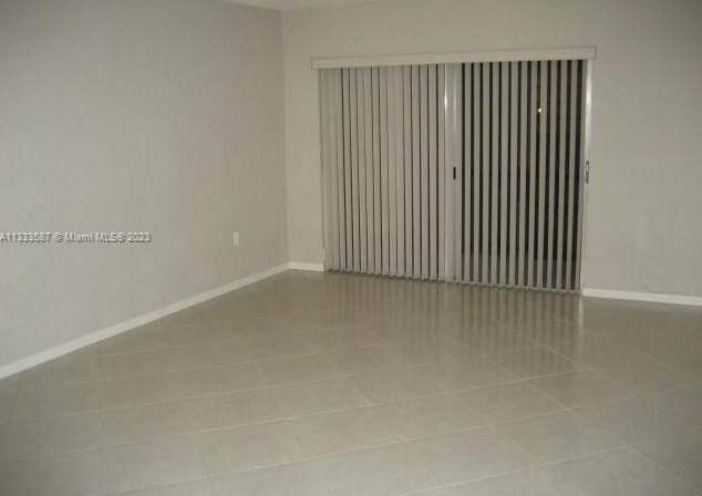 10816 Kendall Dr N #r-14, Miami, FL 33176