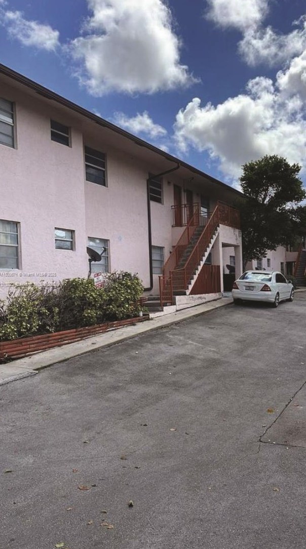 2920 Pierce St Apt 11, Hollywood, FL 33020