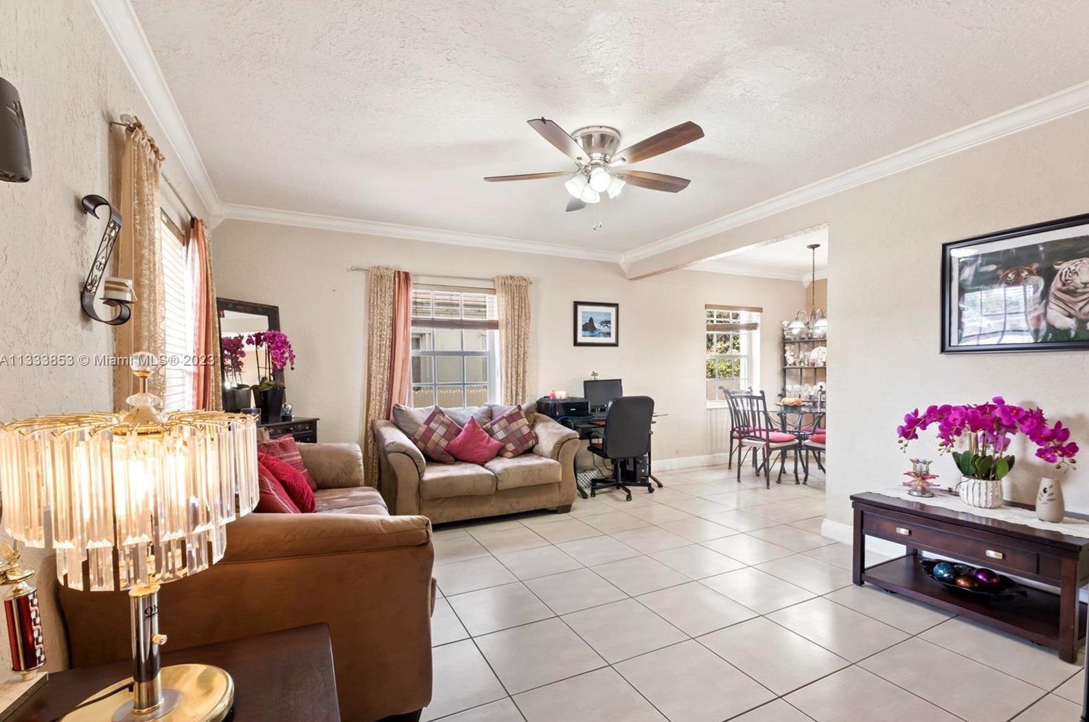 3221 19th Ter, Miami FL  33125-1025 exterior