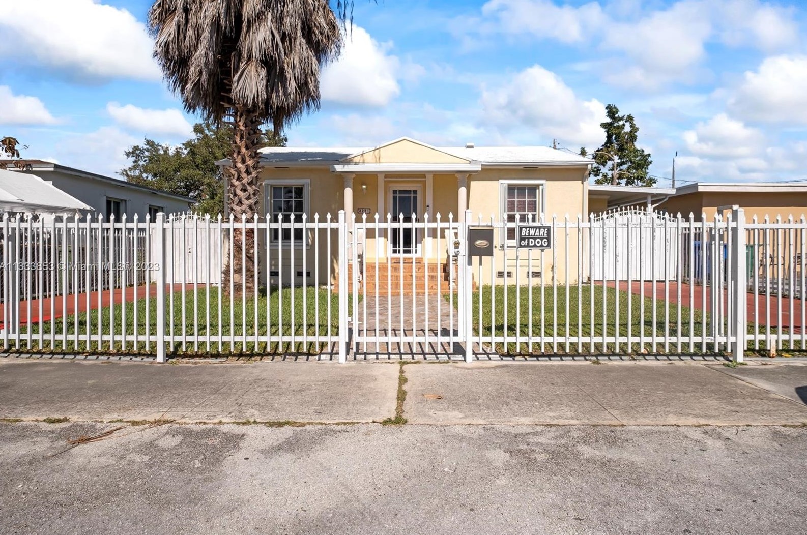 3221 19th Ter, Miami FL  33125-1025 exterior