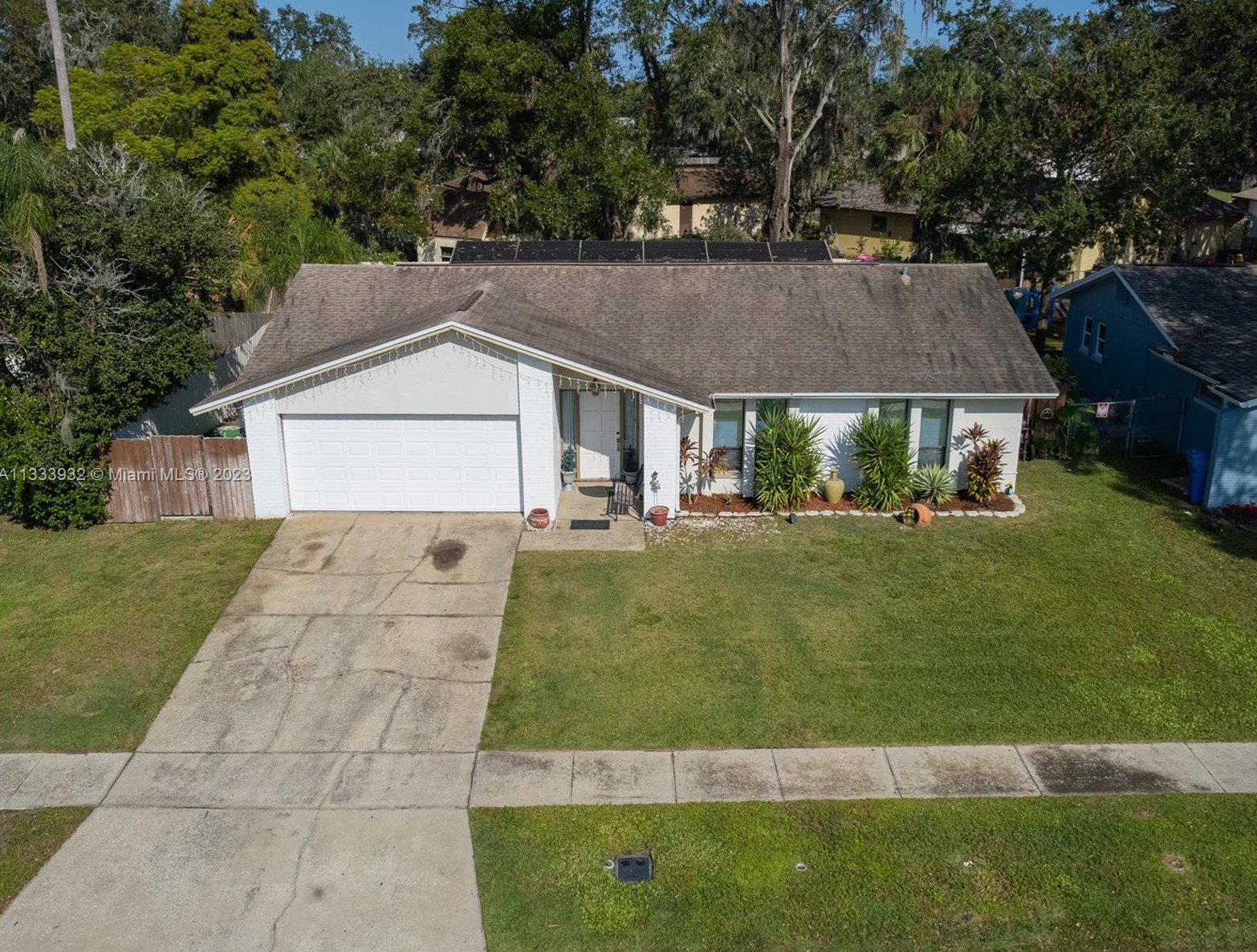 824 Pebblewood Dr, Brandon, FL 33511-7720