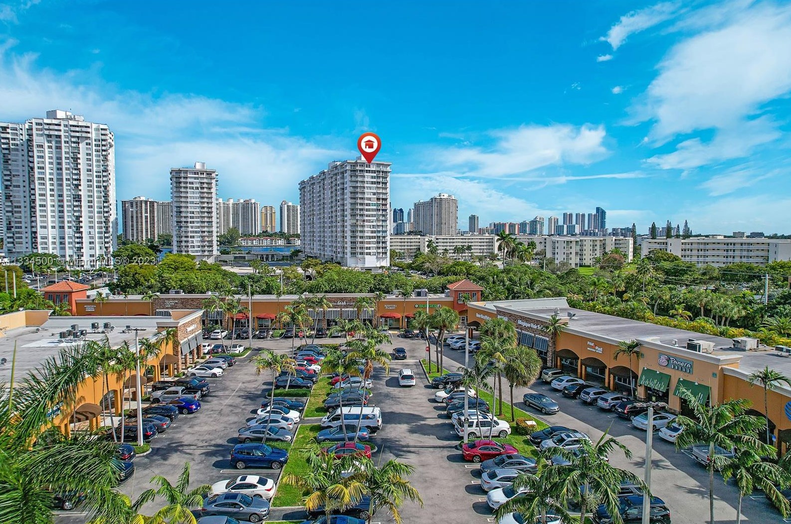 18011 Biscayne Blvd, Miami FL  33160-2598 exterior