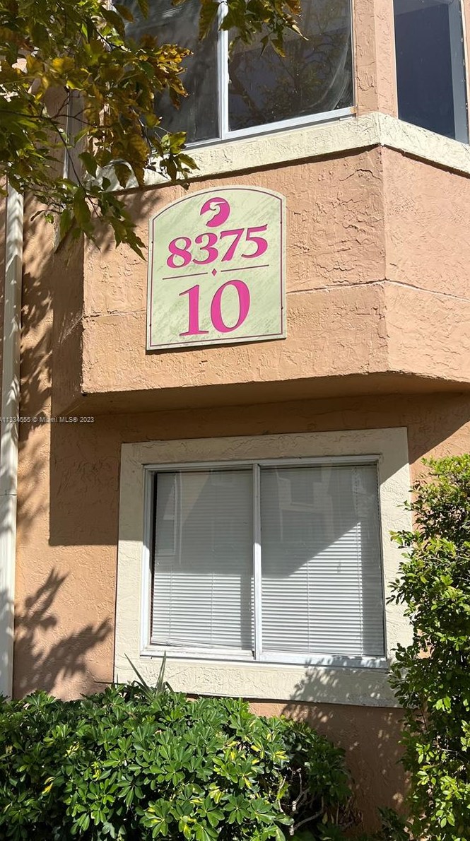 8375 5th St, Hollywood FL  33025-1425 exterior