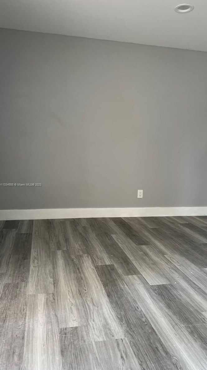 8375 5th St, Hollywood, FL 33025-1425