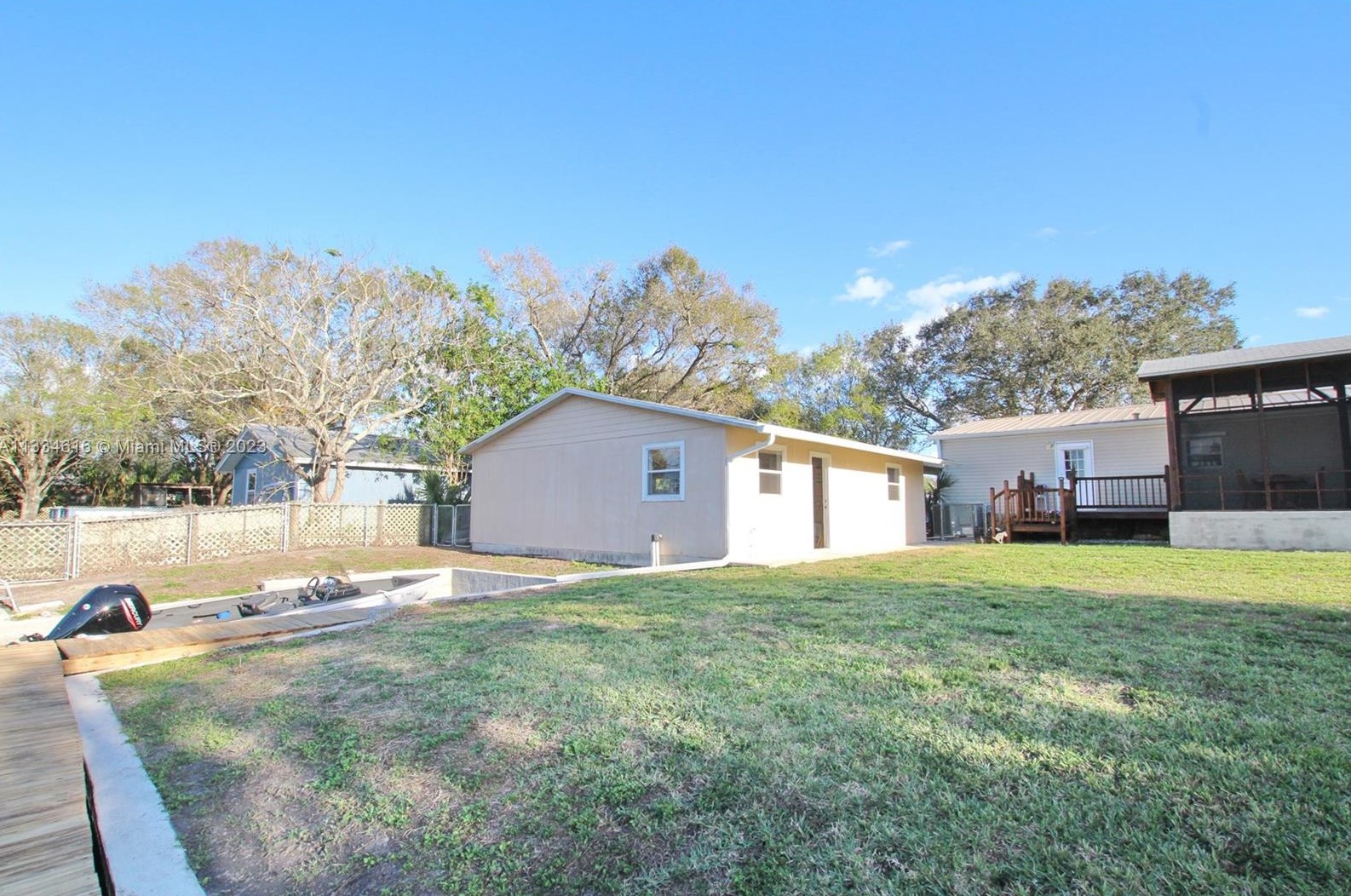 1092 Bass St, Okeechobee FL  34974-0220 exterior