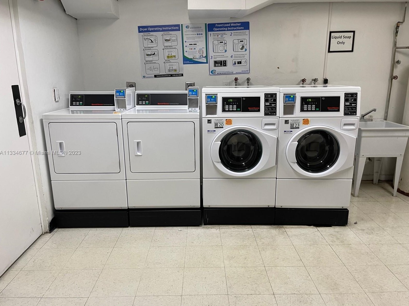 4400 Hillcrest Dr, Hollywood FL  33021-7971 exterior