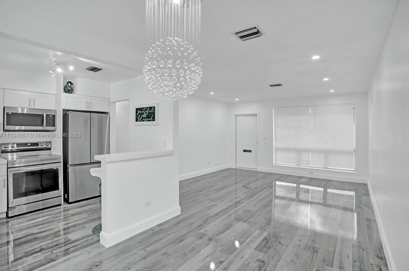 411 70th Ave, Hollywood FL  33024-7459 exterior