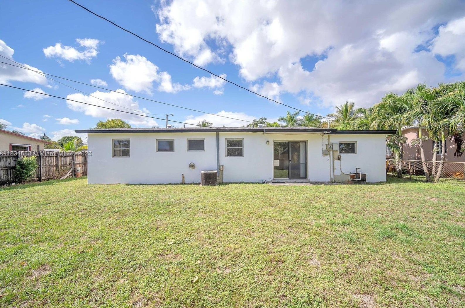 411 70th Ave, Hollywood FL  33024-7459 exterior