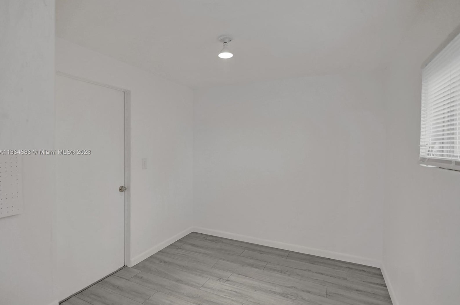 411 70th Ave, Hollywood FL  33024-7459 exterior