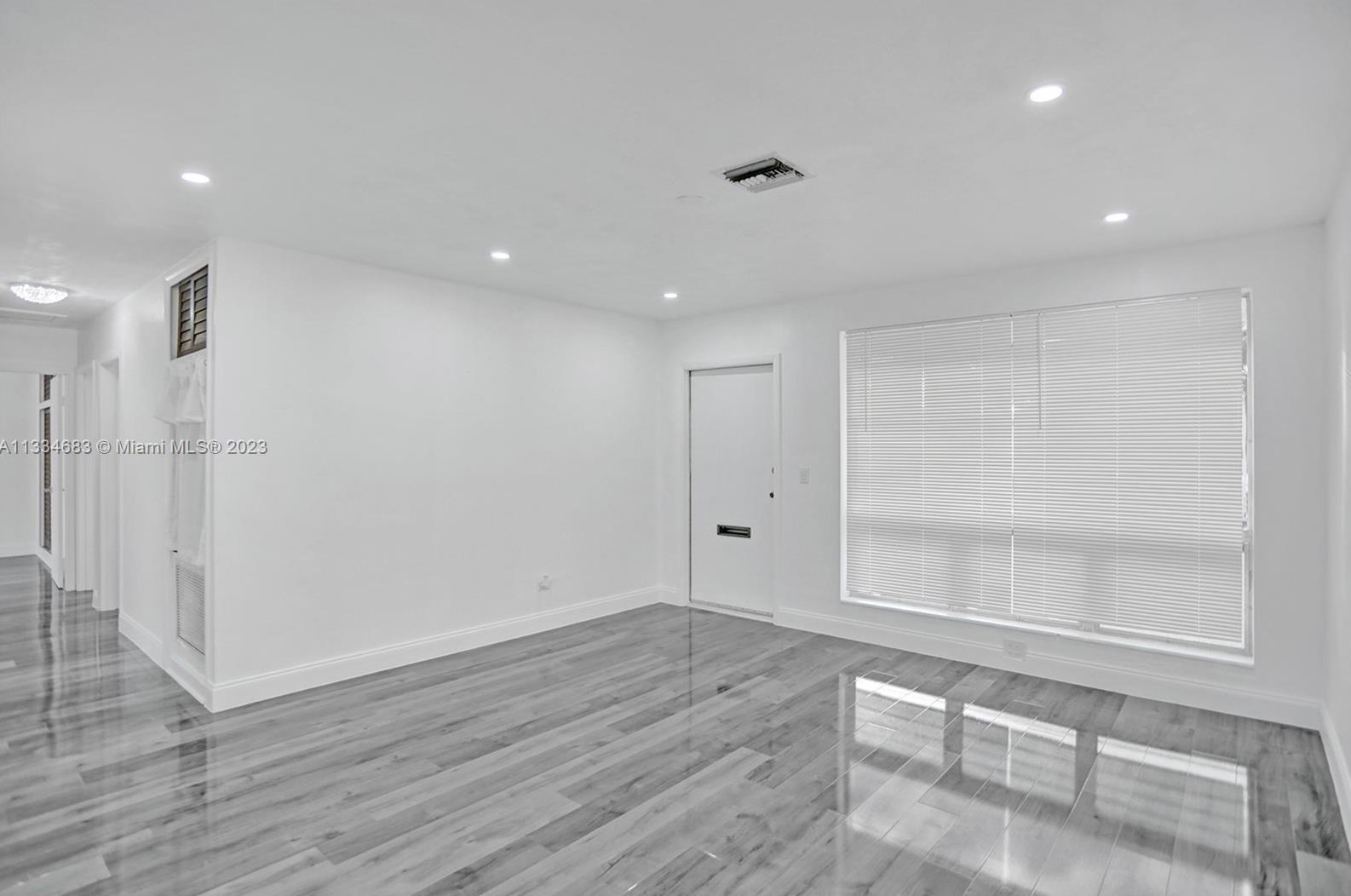 411 70th Ave, Hollywood FL  33024-7459 exterior