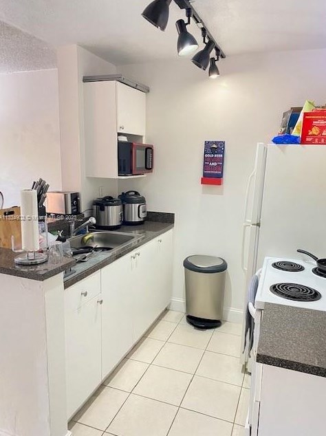 7151 Miami Lakes Dr #p29, Hialeah, FL 33014
