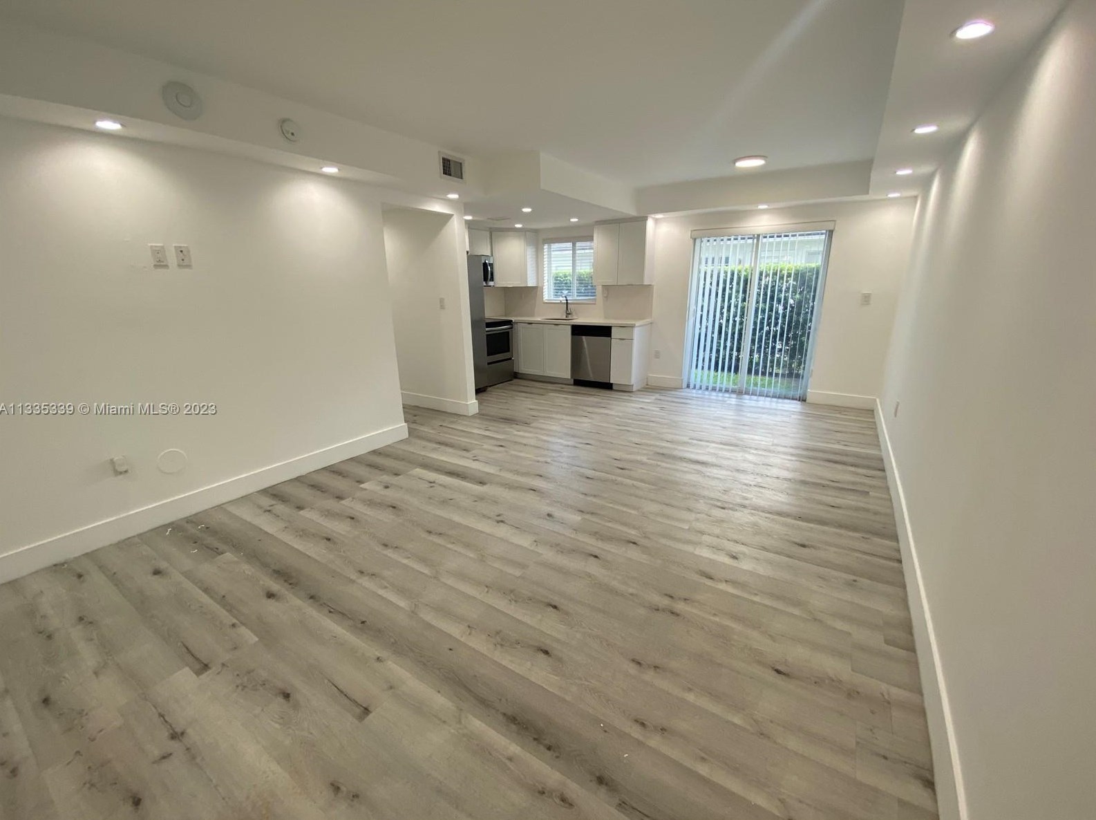 1328 Nw 4th St #1a, Miami, FL 33125