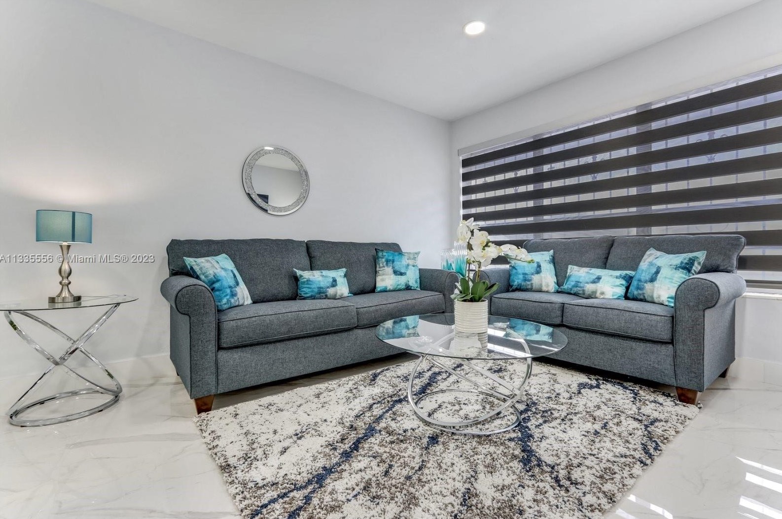 980 W 45th Pl, Hialeah, FL 33012