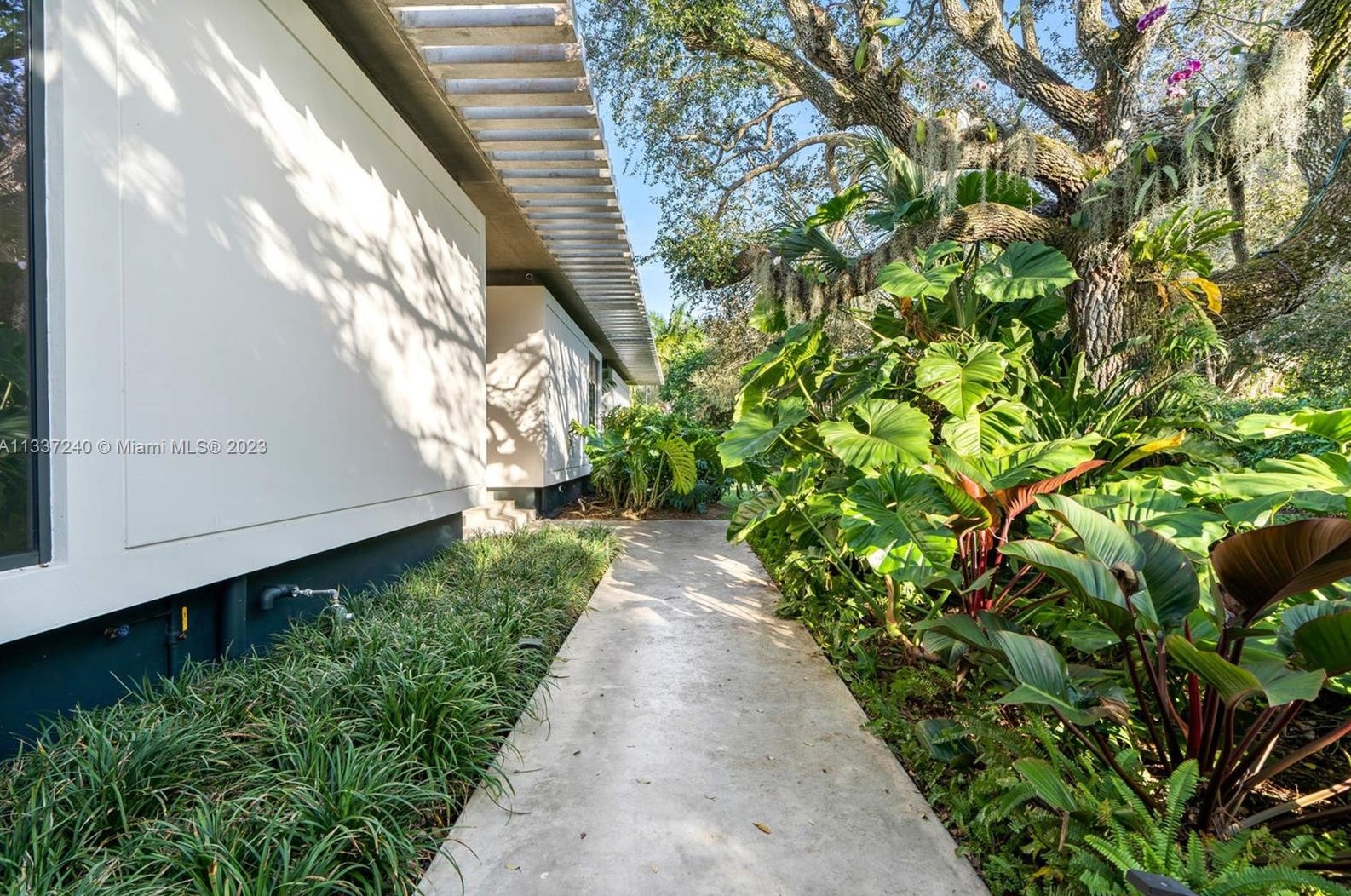 7865 125th St, Miami, FL 33156-6058