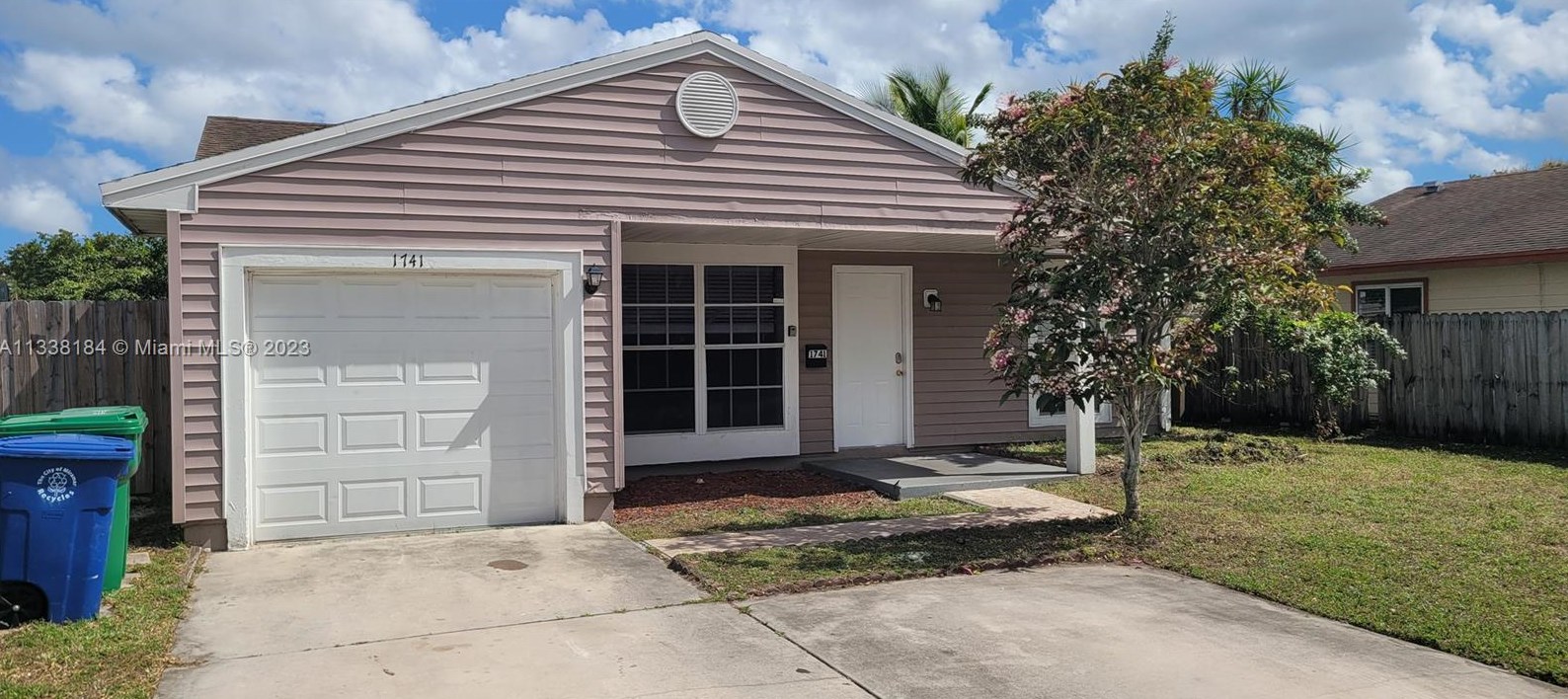 1741 84th Ave, Hollywood, FL 33024-3417