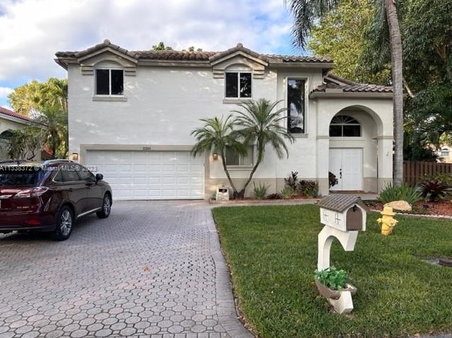 11261 Reveille Rd, Hollywood, FL 33026-1339