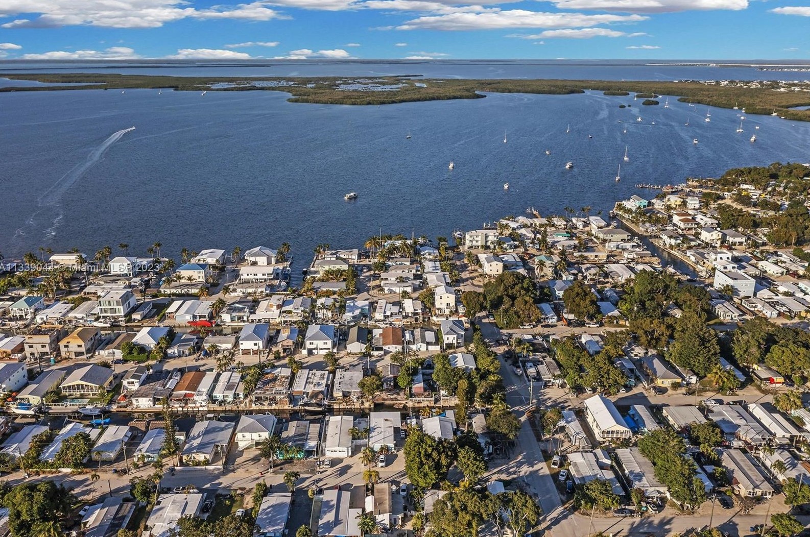 113 1st Ct, Key Largo, FL 33037