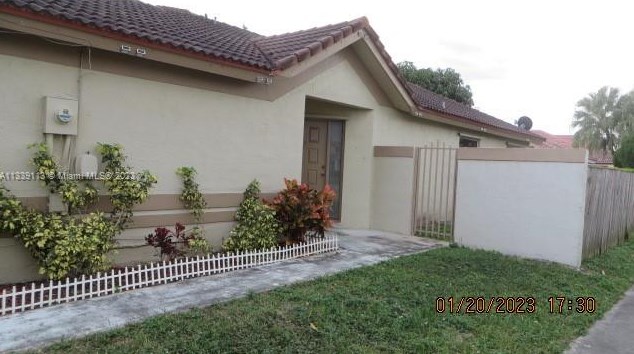18782 53rd Ave, Miami, FL 33055-5306