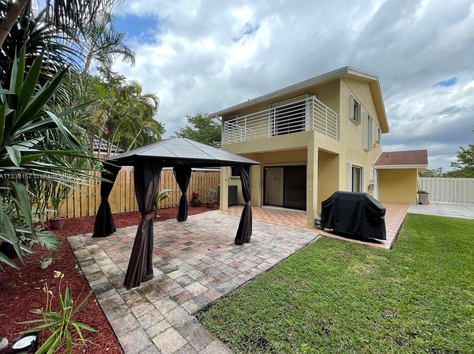 14980 Sw 93rd St, Miami, FL 33196
