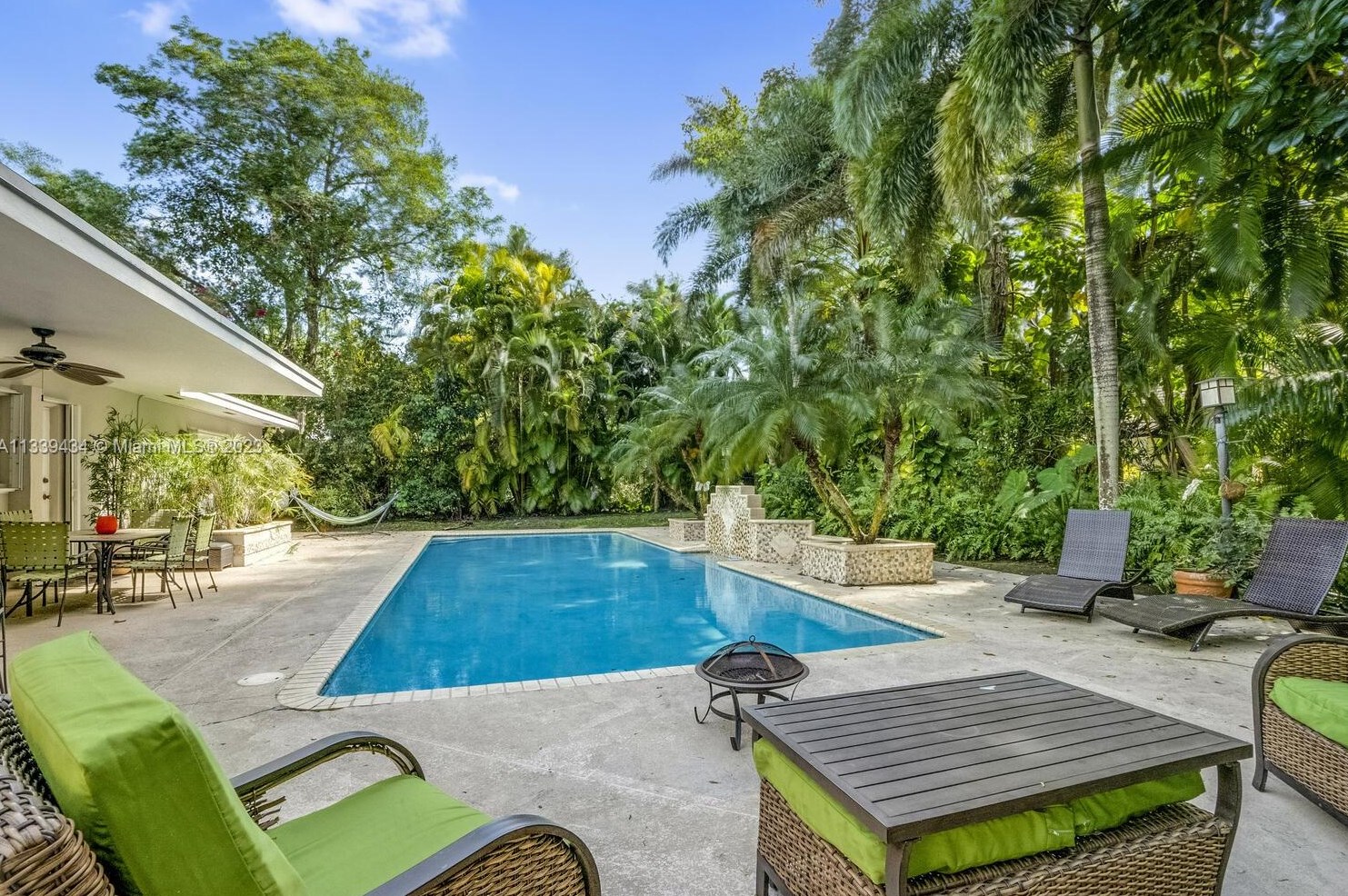 6360 84th St, Miami, FL 33143-8029