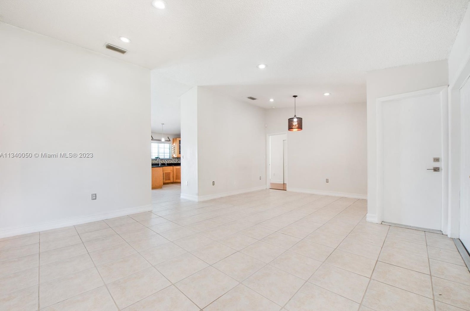 12885 Sw 207th Ter, Miami, FL 33177