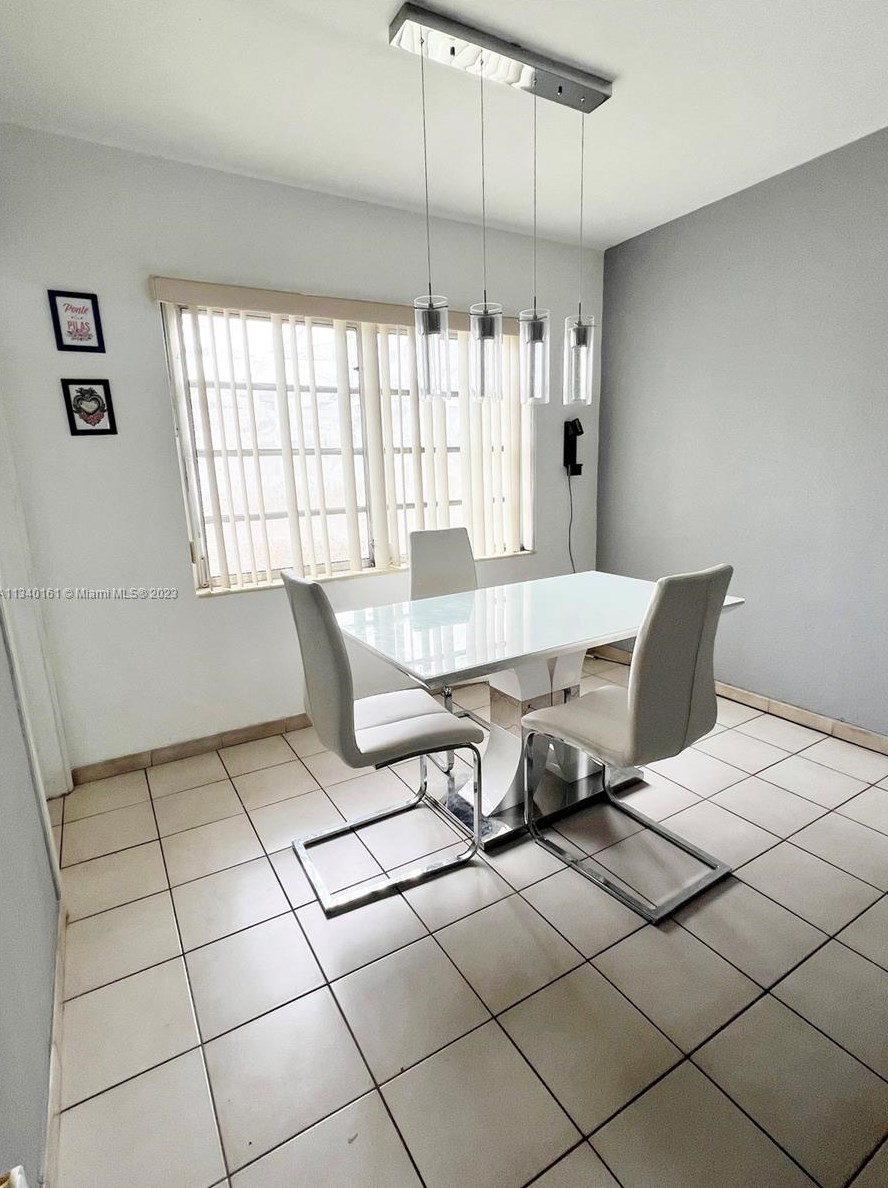 267 E 4th Ave #7, Hialeah, FL 33010