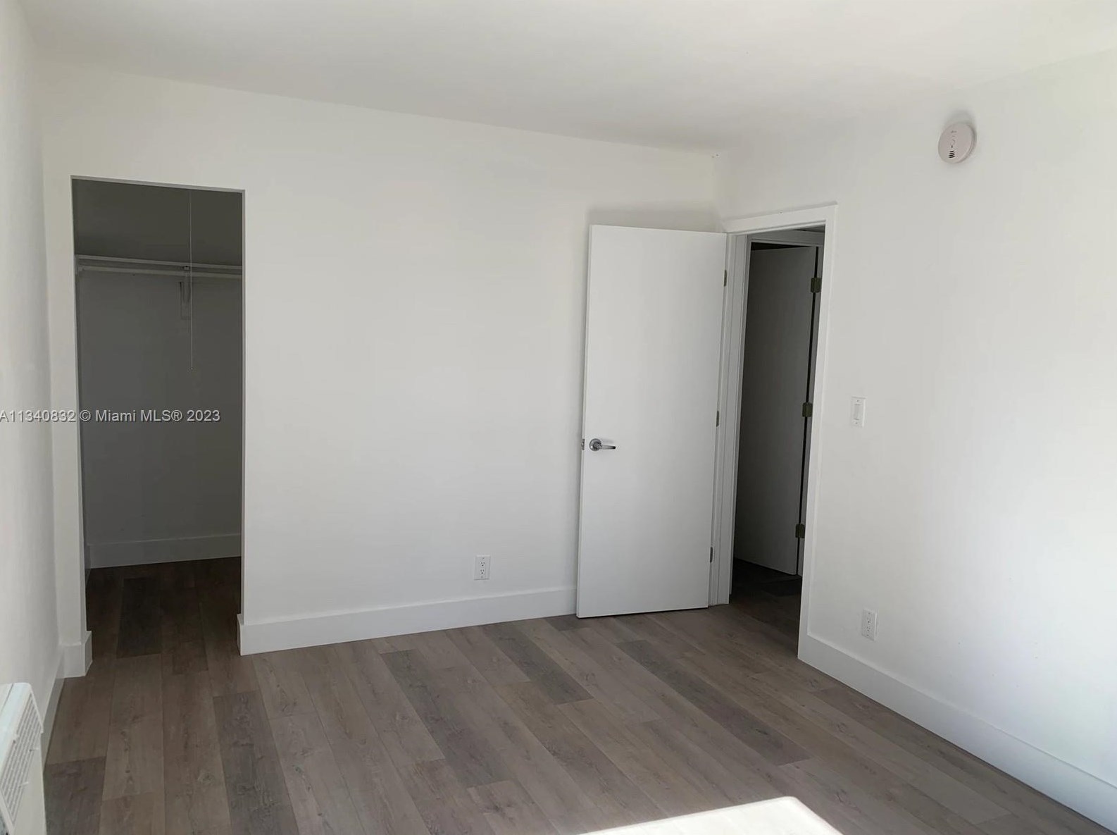 143 Sw 9th St #306, Miami, FL 33130