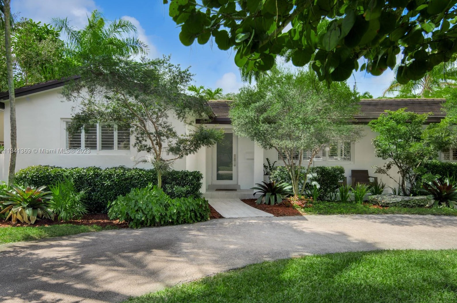 7720 53rd Ave, Miami, FL 33143-5932