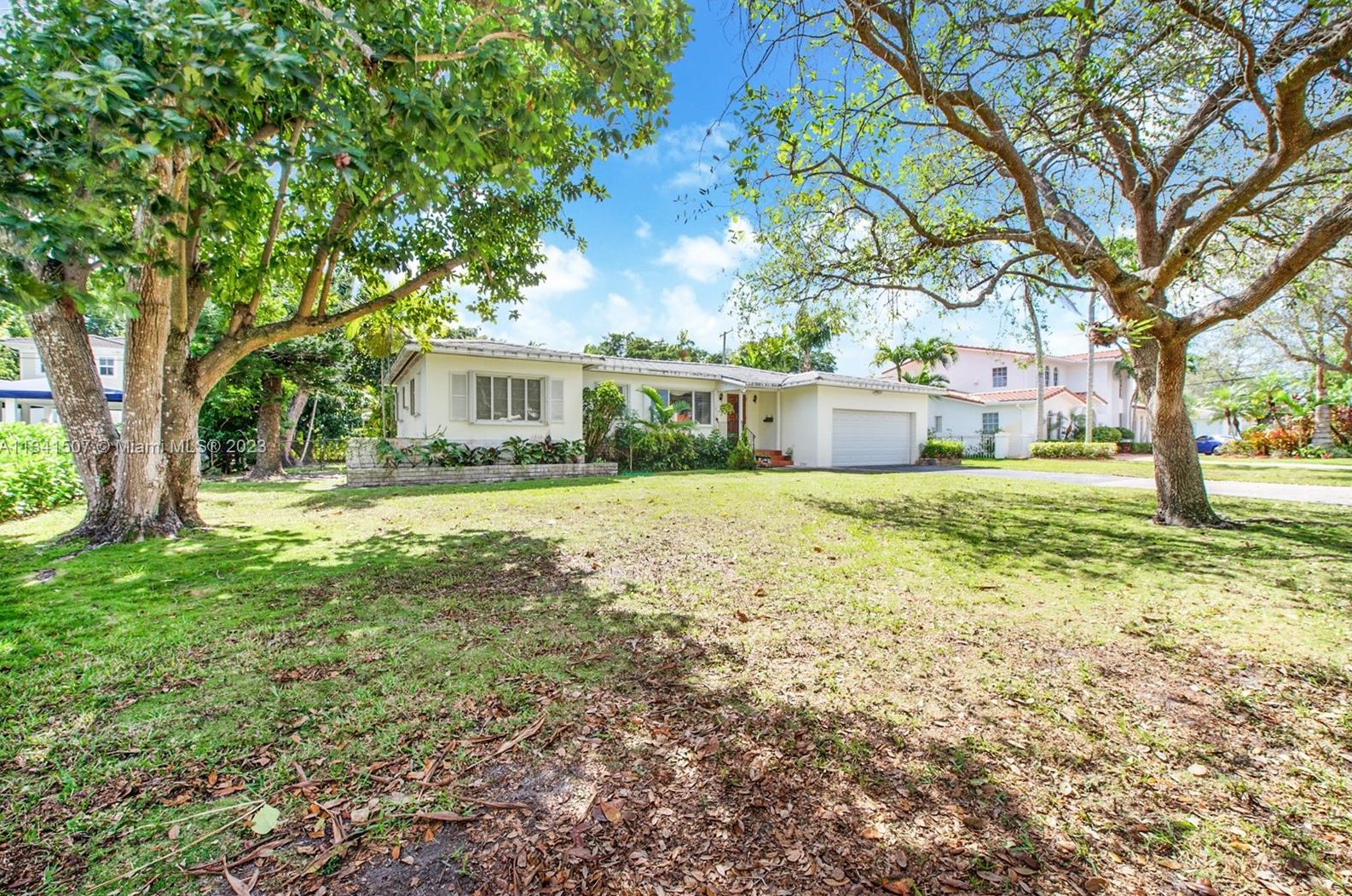 1526 Palancia Ave, Miami, FL 33146-1037