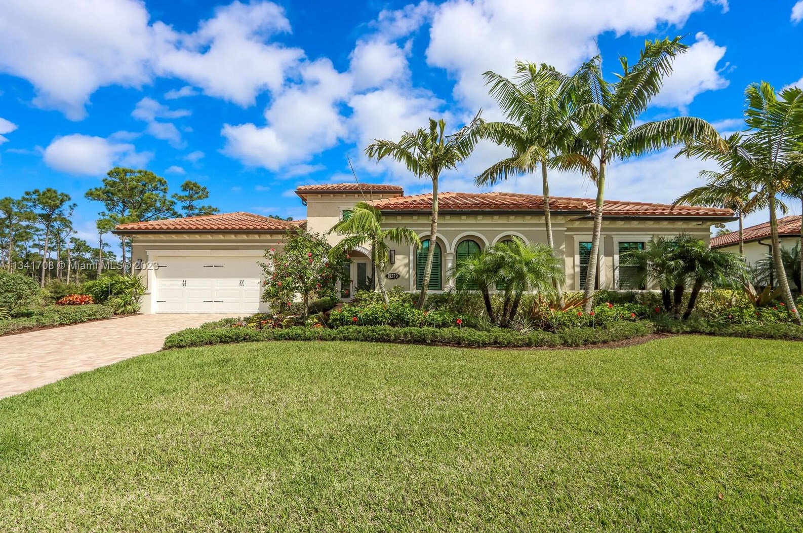 19379 Hidden Bridge Ct, Jupiter, FL 33458