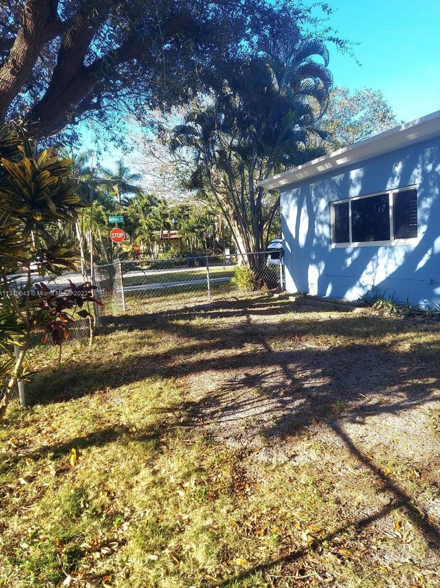 5640 Mckinley St, Hollywood, FL 33021-4553