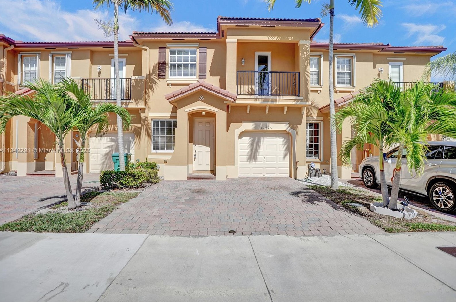 12995 135th St, Miami, FL 33186-7015