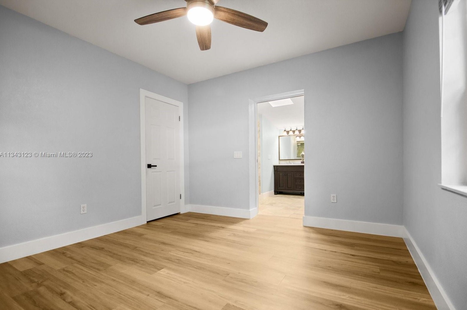 404 Caloosahatchee Ave, Jupiter FL  33458-5604 exterior