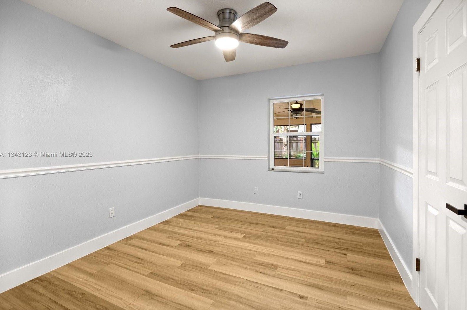 404 Caloosahatchee Ave, Jupiter FL  33458-5604 exterior