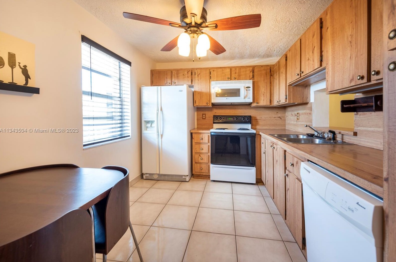 431 Se 3rd St #402, Dania Beach, FL 33004