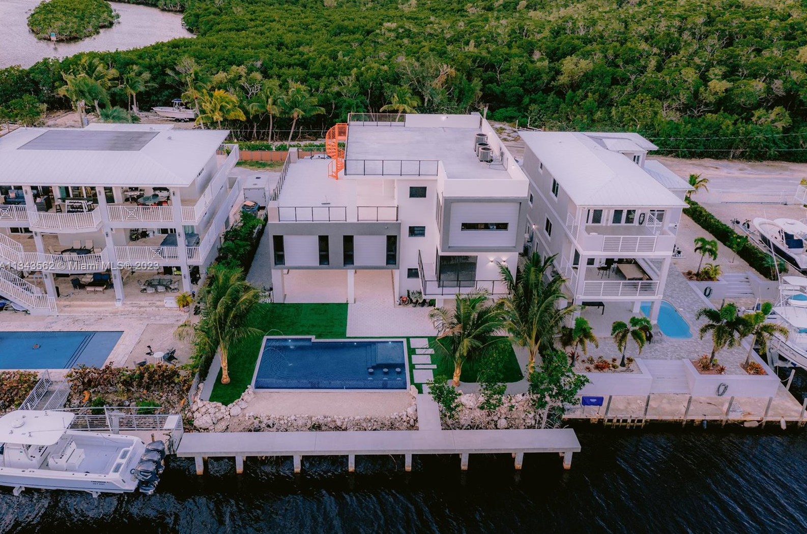 64 Andros Rd, Key Largo, FL 33037