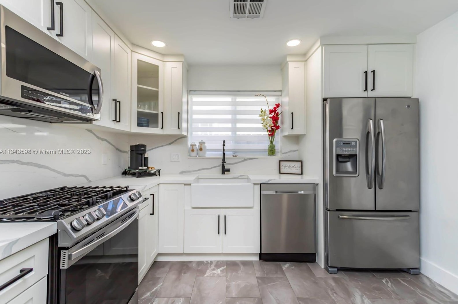 1600 Park Rd, Hollywood FL  33021-5039 exterior