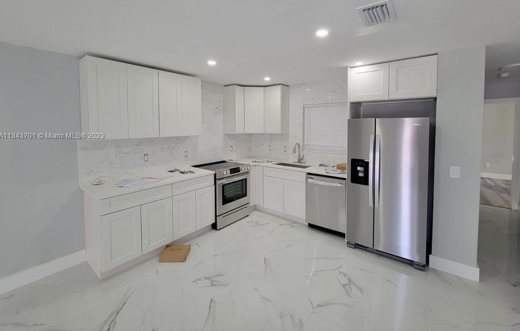 22194 62nd Ct, Boca Raton, FL 33428-4426