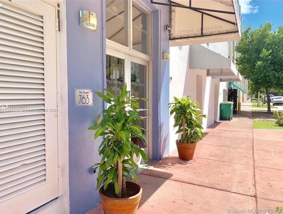 763 Pennsylvania Ave, Miami FL 33139-6116 exterior
