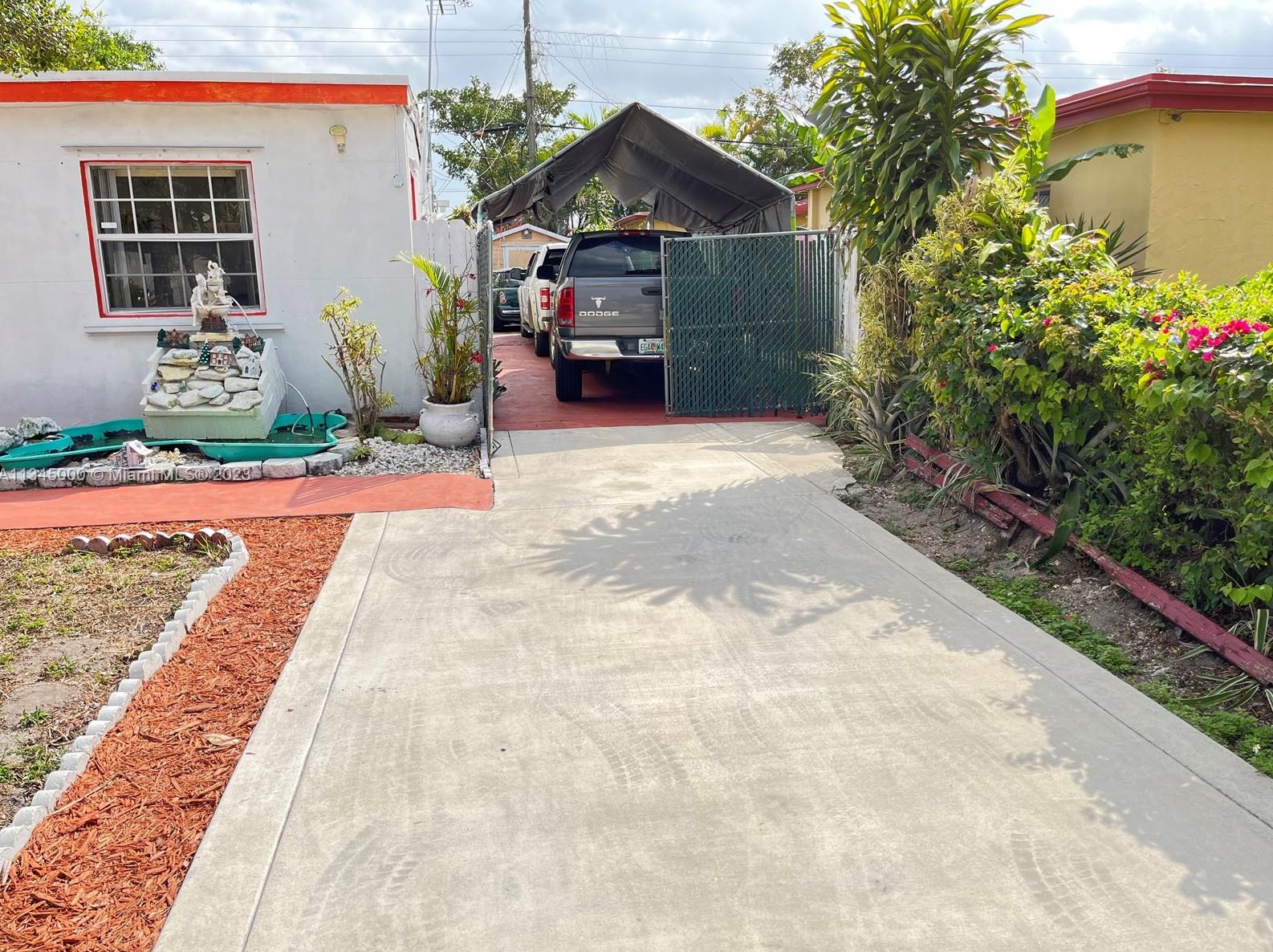 6330 Fletcher St, Hollywood, FL 33023-2210