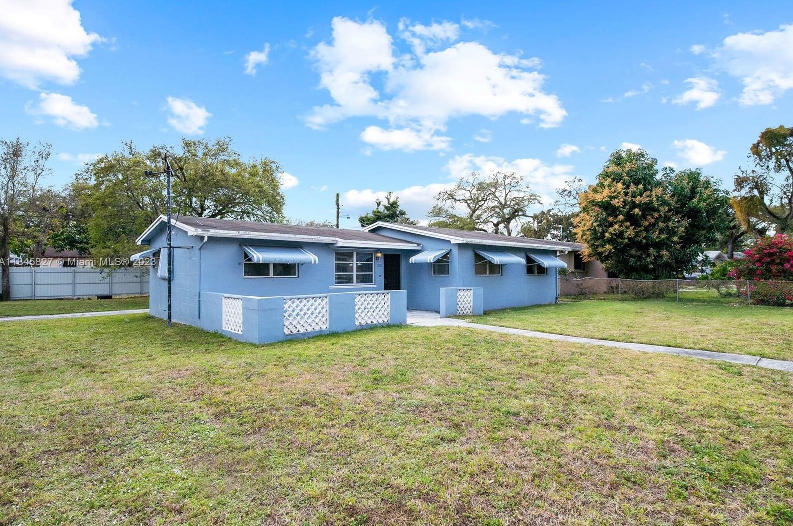 3000 170th St, Miami, FL 33056-4326
